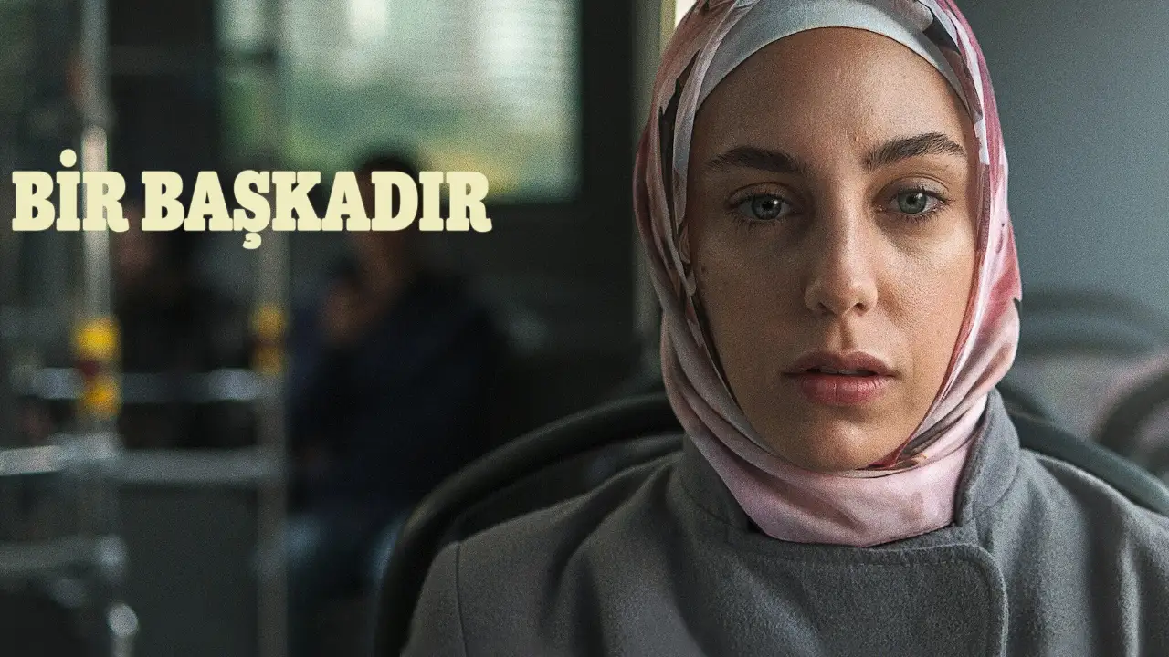 مسلسل طيف إسطنبول الموسم 1 الحلقة 1 مترجمة